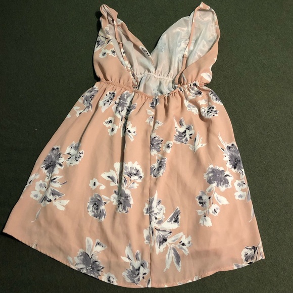 Tobi Mia blush floral print day dress size M - Picture 6 of 8